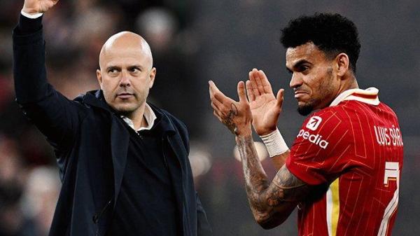 Pelatih Liverpool Arne Slot dan penyerang The Reds Luis Diaz (Twitter/@LFC)