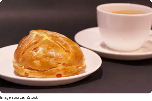 Bun Maska with Masala Chai