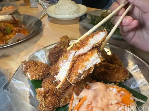 Kedai Penuh Nikmat