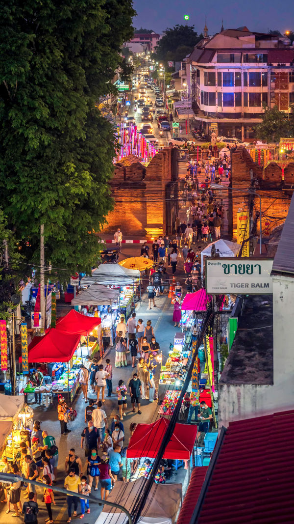 Chiang Mai Night Carnival!