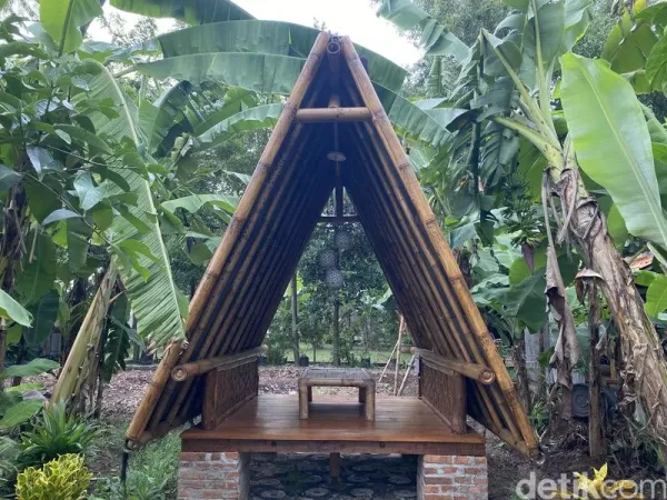 Umah Irang di Karawang