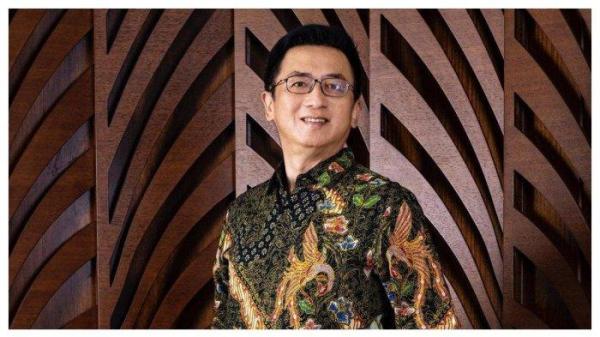 Hermanto Tanoko masuk dalam jajaran 20 orang terkaya di Indonesia versi majalah Forbes.