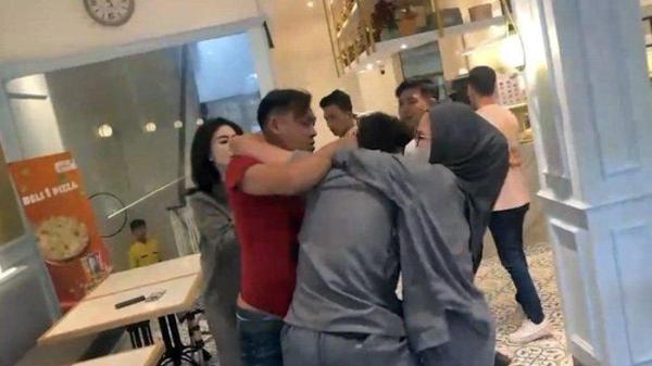 VIRAL Dokter Koas Dipukuli Pelaku Sopir Pribadi dari Istri Pejabat