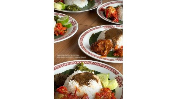 5 cuplikan Praz teguh dan Qorry buka warung makan Padang,Menu Padang jadi andalan