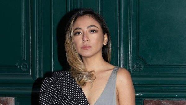 Nadia Vega ungkap telah lama bercerai dengan suami bule.