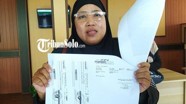Annisa gemeteran nyaris dipolisikan tetangga padahal dirinya kena tipu Rp3,91 M.