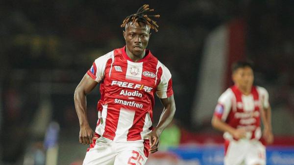 Sosok Moussa Sidibe, winger Persis Solo asal Mali.