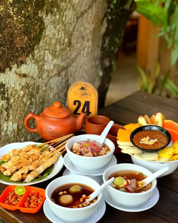Tempat kuliner di Sentul