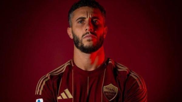Mario Hermoso di AS Roma.