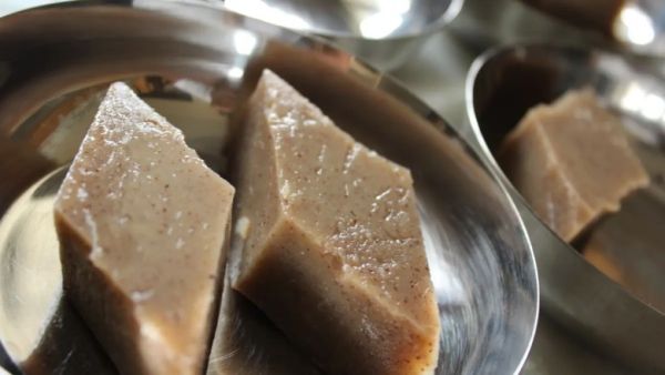 Ragi Recipe for Kids-Ragi Halwa