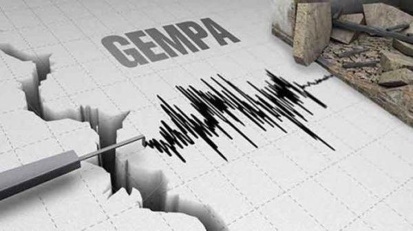 Informasi BMKG sebut pusat gempa terkini 2 menit yang lalu berada 33 km di tenggara Malang, Jawa Timur.