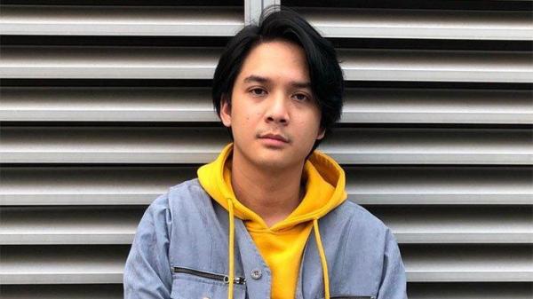 Baskara Mahendra lahir pada tanggal 1 Januari 1993, yang saat ini usianya genap 32 tahun.