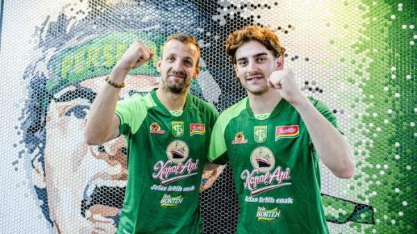 BREAKING NEWS - Persebaya Kenalkan 2 Pemain Asing Baru Dime Dimov dan Dejan Tumbas