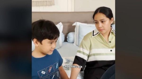 Rafathar saat minta uang jajan ke Nagita Slavina.