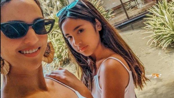 Nia Ramadhani dan Mikhayla Bakrie Instagram