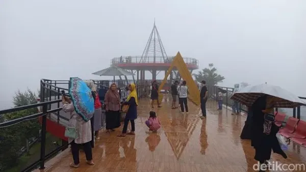 Suasana Ketep Pass Magelang, Minggu (5/1/2024)