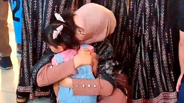 Ria Ricis dan anak semata wayangya, Moana.