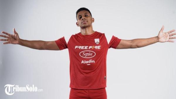 Persis Solo kenalkan bek tengah rekrutan Cleylton Santos, Senin (6/1/2025).