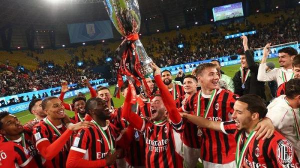 AC Milan meraih juara Piala Super Italia usai mengalahkan Inter Milan 3-2 di Al-Awwal Park, Arab Saudi, Selasa (7/1/2025). (acmilan.com)