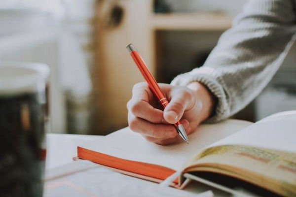 soal bahasa indonesia tk b semester 2. Foto hanya ilustrasi. Sumber: Pexels