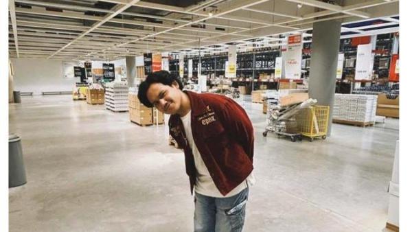 Sejak awal, Dimansyah dikenal sebagai musisi dan penyanyi dengan kemampuan yang luar biasa. 