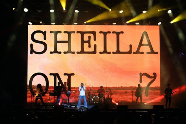 Ilustrasi makna lagu Memori Baik dari Sheila On 7 feat. <div class=