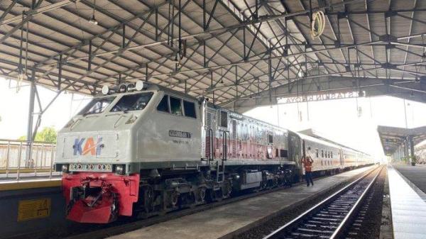 Susunan rangkaian KA Kamandaka sebagai Kereta Ekonomi New Generation Modifikasi