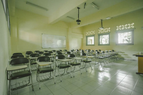 Jurusan di ITB Bandung. Foto adalah Kelas Kampus ITB. Sumber: Unsplash/Zayyinatul Millah