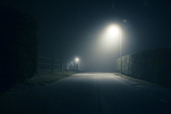 Ilustrasi sinopsis Nosferatu. Unsplash.com/Adrien Brunat