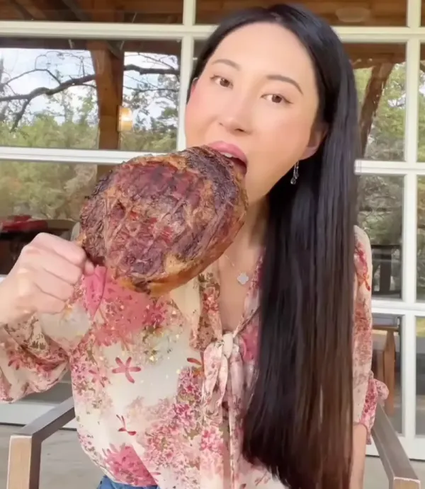 Influencer Ini Dikritik Ahli Gizi Gegara Tak Konsumsi Karbohidrat