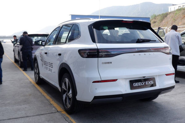 Media first impression mobil listrik Geely EX5 di China. Foto: Sena Pratama/kumparan