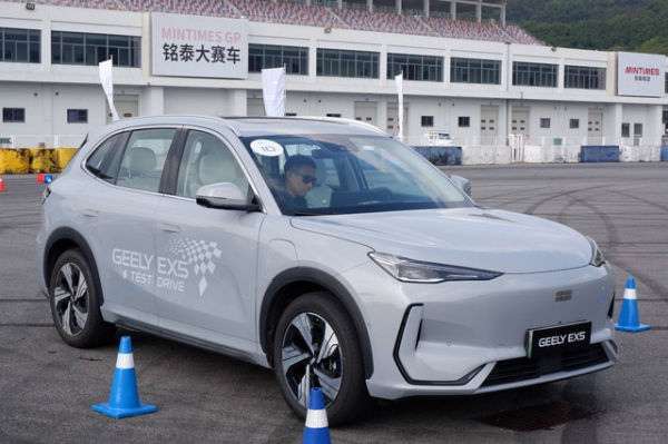 Media first impression mobil listrik Geely EX5 di China. Foto: Sena Pratama/kumparan