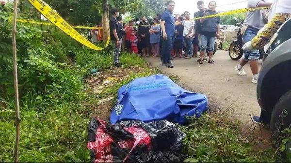 Masyarakat Desa Dadapan, Kecamatan Kendal, Kabupaten Ngawi, dihebohkan dengan temuan paket tas koper terbungkus rapi, di sebuah selokan, yang ternyata berisi potongan tubuh wanita korban mutilasi, Kamis (23/1/2025) sekira pukul 09.00 WIB.