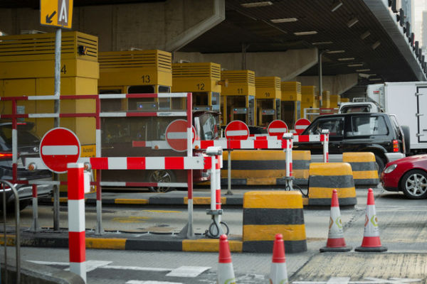 Ilustrasi Tarif Tol Kayu Agung-Lampung 2025. Sumber: Unsplash/Red John