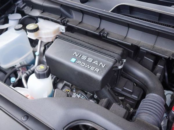 Sistem hybrid serial di Nissan Serena e-POWER merilis torsi 315 Nm