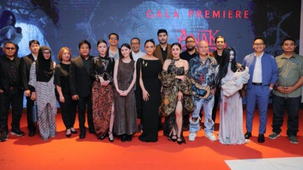 GALA PREMIER FILM DI MALAYSIA - Aktor dan produser film Gandhi Fernando menghadiri gala premiere film Anak Kunti di TGV Cinemas KLCC, Kuala Lumpur, Malaysia, Sabtu (8/2/2025). Film horor Anak Kunti berlatar tahun 1990-an ini produksi kolaboratif Creator Pictures, Drias Production, Kipas-Kipas Entertainment, Horizon Film Entertainment dan NUON dengan distribusi di Malaysia oleh ST Media.