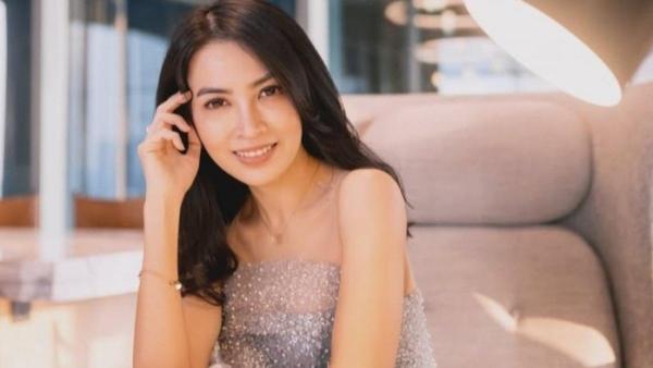 SOSOK LINA PRISCILLA - Pendidikan mentereng Lina Priscilla, adik Liliana Tanoesoedibjo.