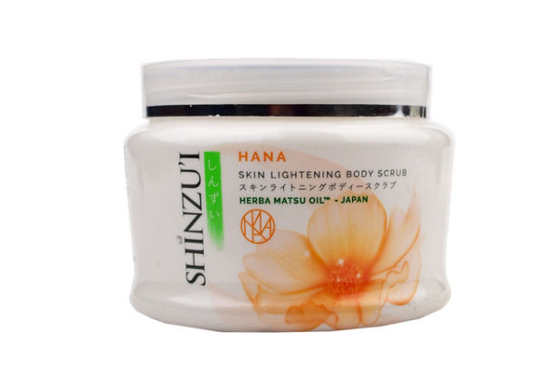 Shinzui Skin Lightening Body Scrub Hana. Sumber : tokopedia.com