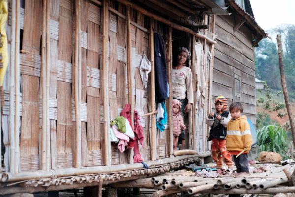 The woman and the ghost children in Aky village, Thuong Trach commune, Bo Trach, Quang Binh in December 2024. Photo: Minh An
