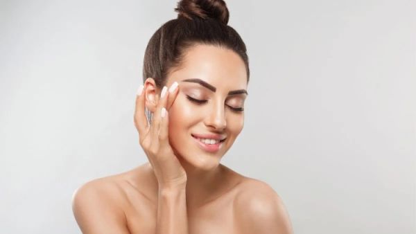 Debunking Beauty Myths 1740725885017