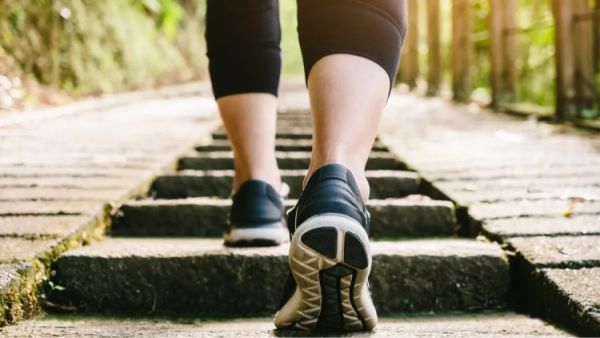 how many steps to walk for weight loss 1740483567675