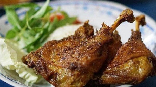 Ilustrasi Bebek Goreng.