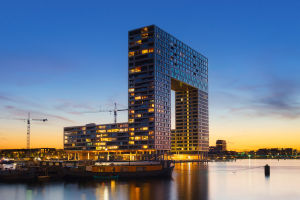 Amsterdam Travel Guide