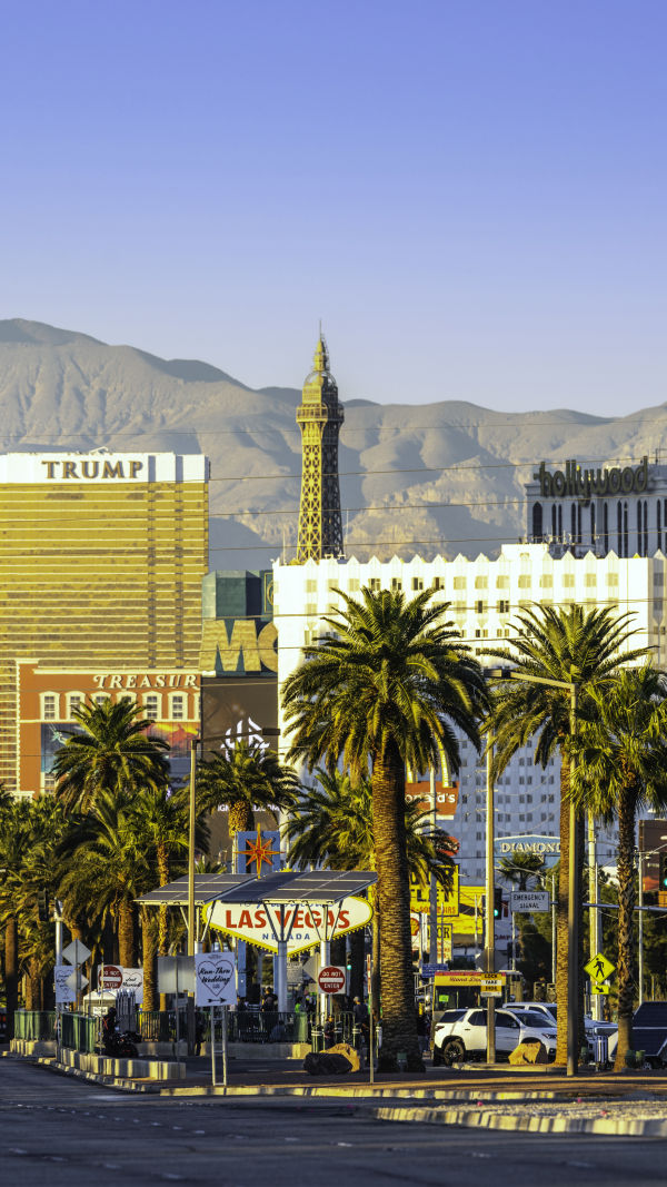 Explore Mandalay Bay!