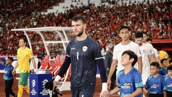 PENGALAMAN BERKESAN- Maarten Paes mengungkapkan pengalaman bermain di depan 70 ribu fans yang mendukungnya di Stadion Gelora Bung Karno sebagai pengalaman berkesan yang tak terlupakan.