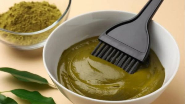 ingredients to mix to henna hair pack 1741670524054