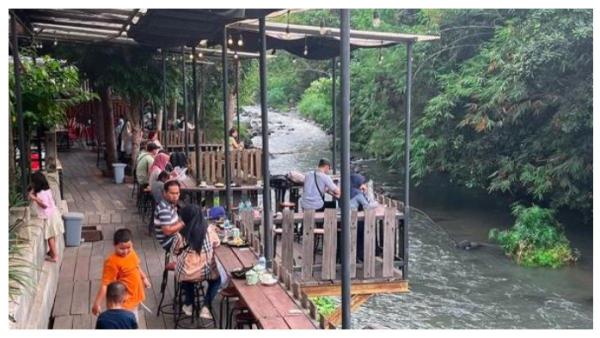 NEW RIVERMOON KLATEN: Resto View Tepi Sungai di New Rivermoon Klaten
