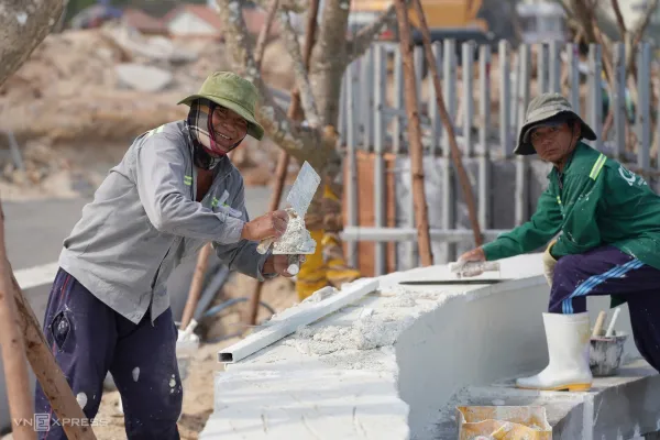 Vung Tau beach gets new look after 5 months of renovation