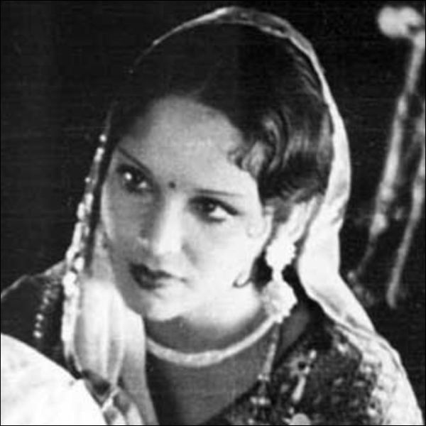 Actress devika