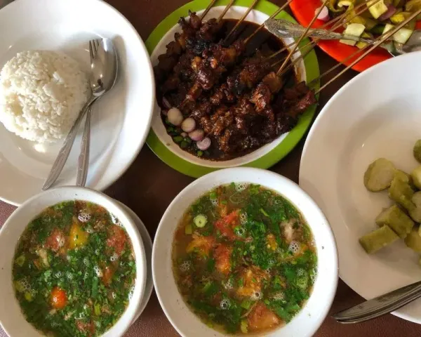 Catat! Ini 5 Empal Gentong Enak Buat Pemudik yang Mampir ke Cirebon